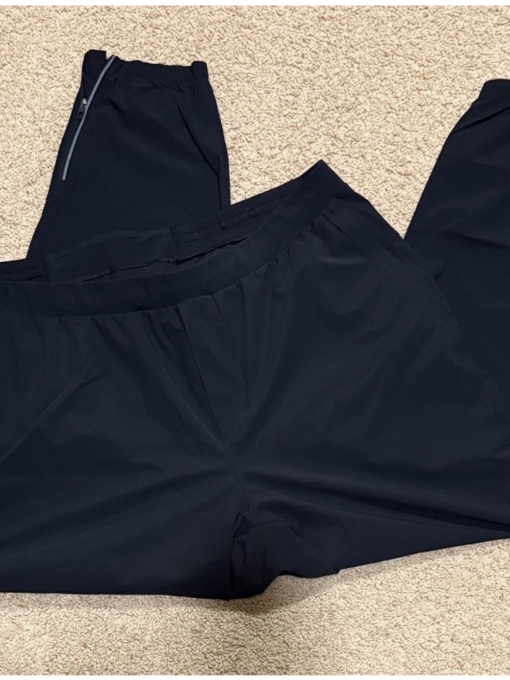 Men's Black lulu lemon joggers